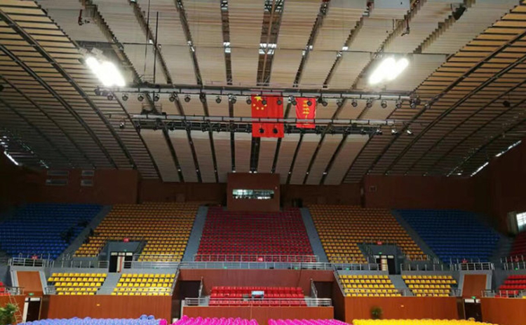 湘潭中學(xué)體育館吸音板工程 湘潭中學(xué)體育館吸音板工程